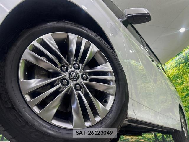 Toyota ALPHARD 2024-10 8011151-13
