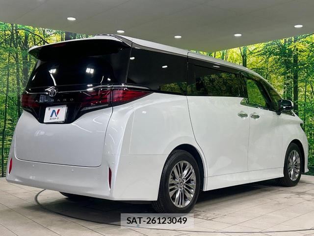 Toyota ALPHARD 2024-10 8011151-17