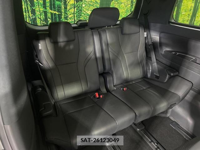 Toyota ALPHARD 2024-10 8011151-9