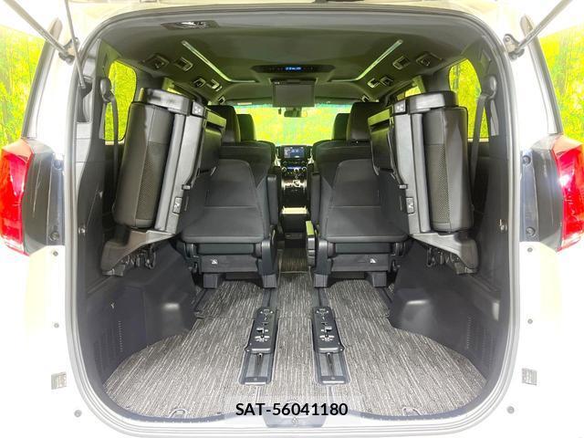 Toyota ALPHARD 2021-06 8011165-10