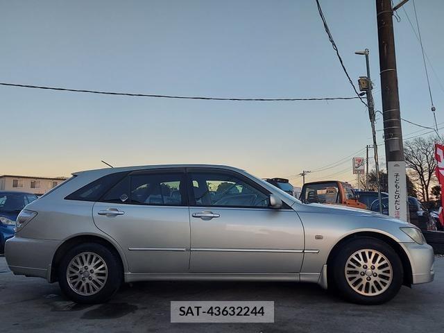 Toyota ALTEZZA 2002-11 8009678-8