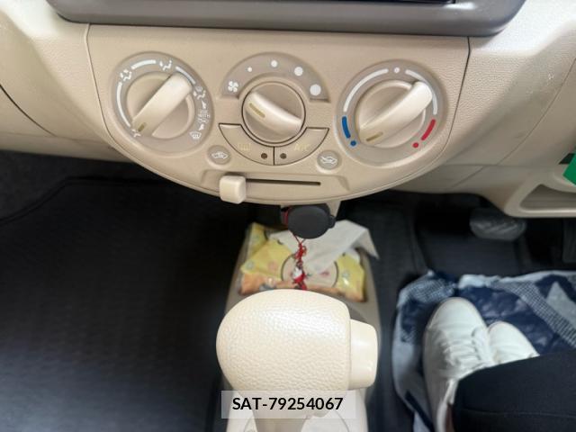 Suzuki ALTO 2012-06 8005243-17