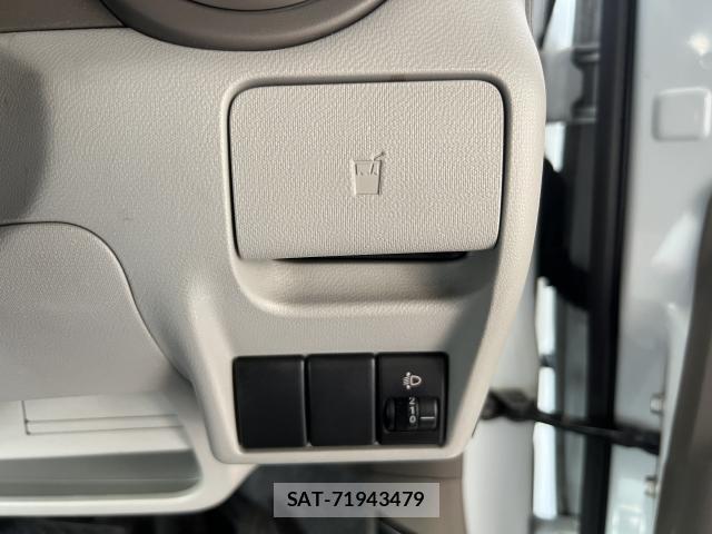 Suzuki ALTO 2013-05 8008645-19