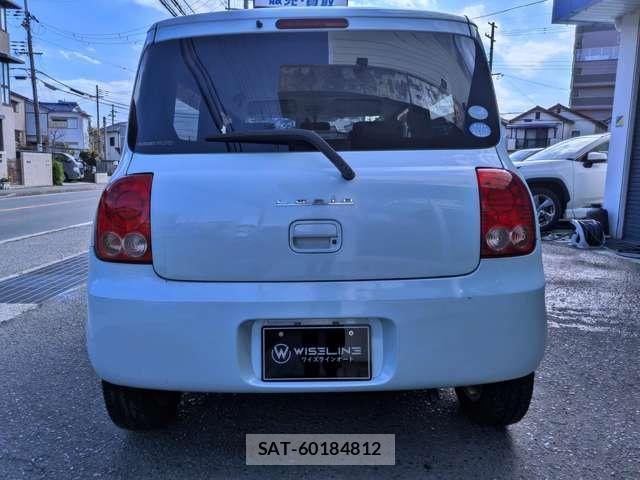 Suzuki LAPIN 2011-08 8006699-15