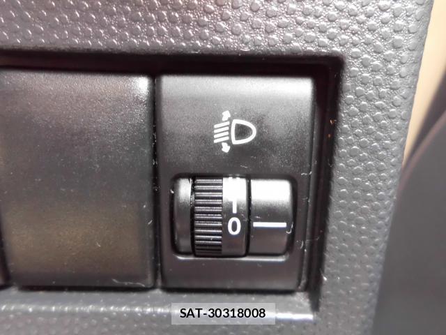 Suzuki LAPIN 2011-04 8007088-7