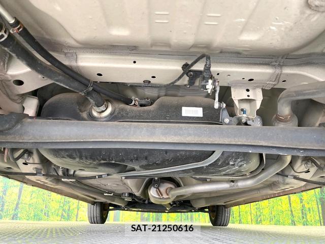Suzuki LAPIN 2017-03 8011079-18