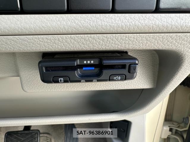 Suzuki LAPIN 2016-08 8011846-7