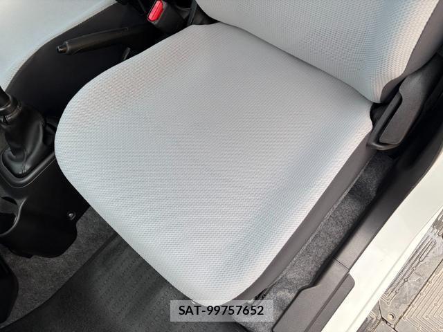 Suzuki ALTO 2020-01 8004163-7