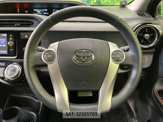 Toyota AQUA 2017-01 8003126-10