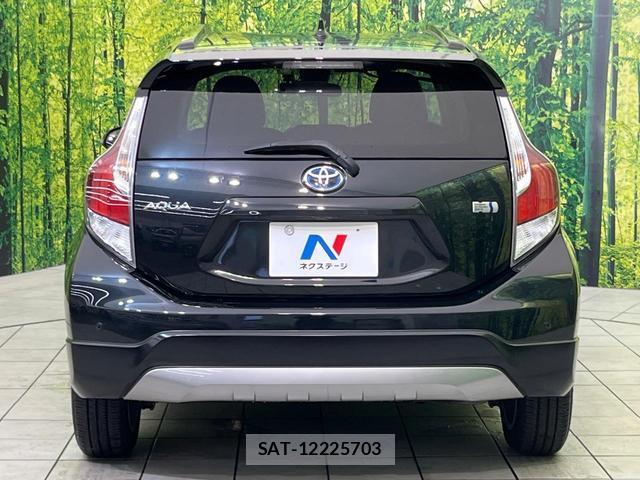 Toyota AQUA 2017-01 8003126-14