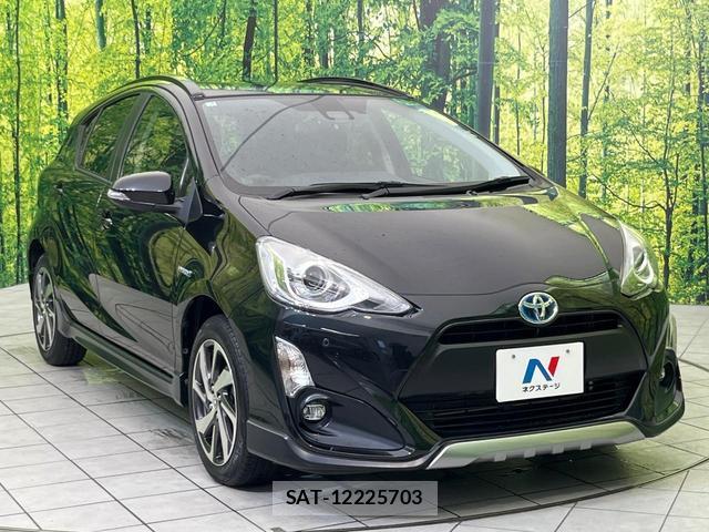 Toyota AQUA 2017-01 8003126-15