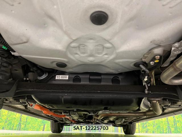 Toyota AQUA 2017-01 8003126-18
