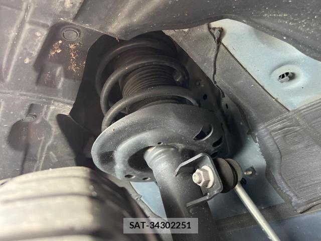 Toyota AQUA 2021-08 8003628-19