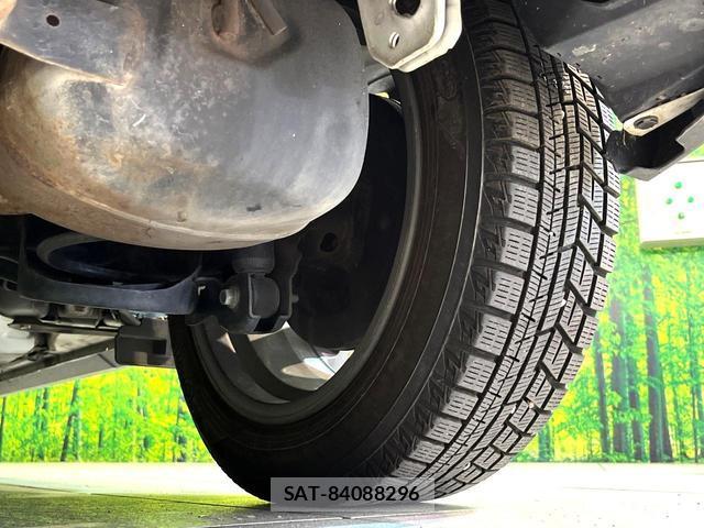 Toyota AQUA 2016-08 8004632-19