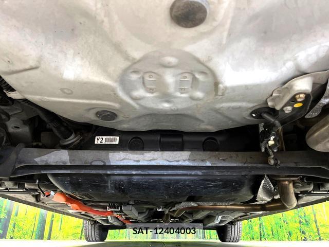 Toyota AQUA 2018-02 8004634-18