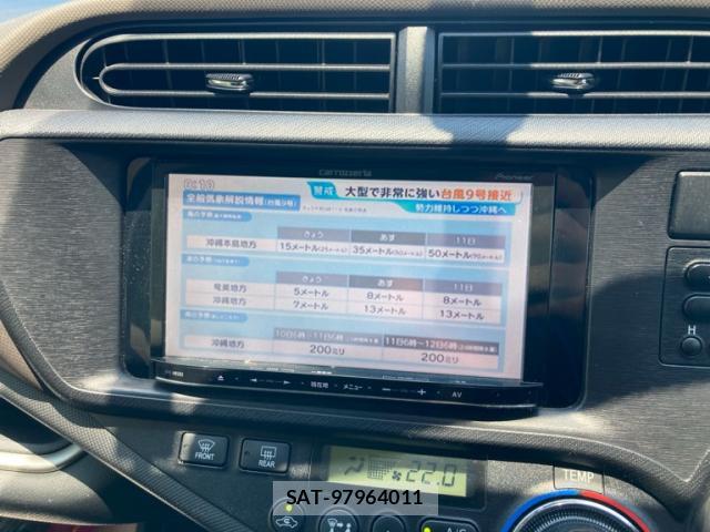 Toyota AQUA 2014-02 8005588-14