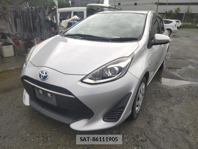 Toyota AQUA 2019-06 8005604-0