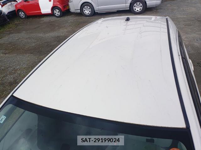 Toyota AQUA 2013-06 8005612-6