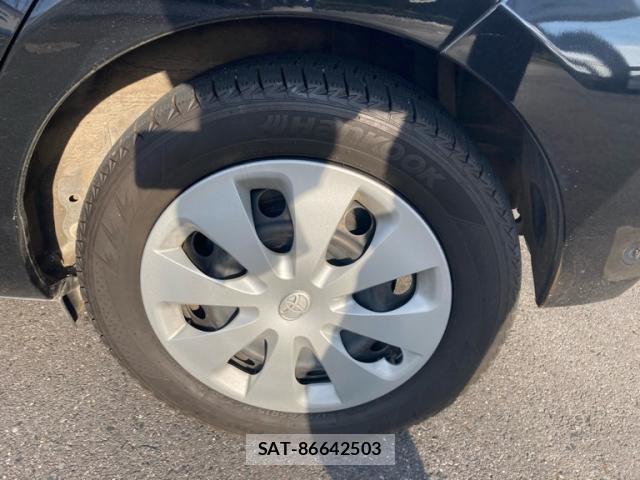 Toyota AQUA 2013-07 8005675-8