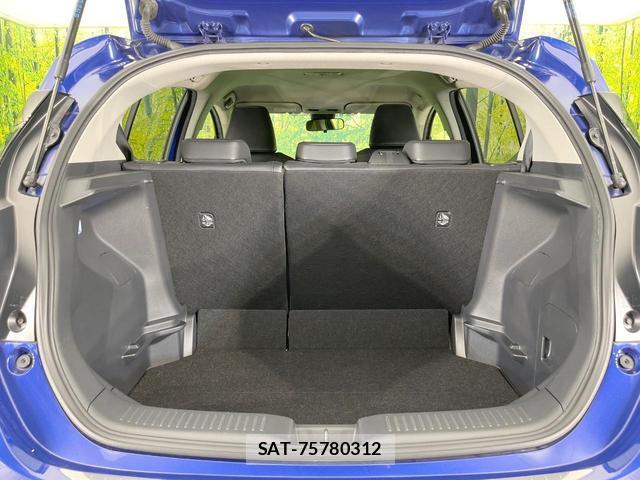 Toyota AQUA 2021-07 8005786-9