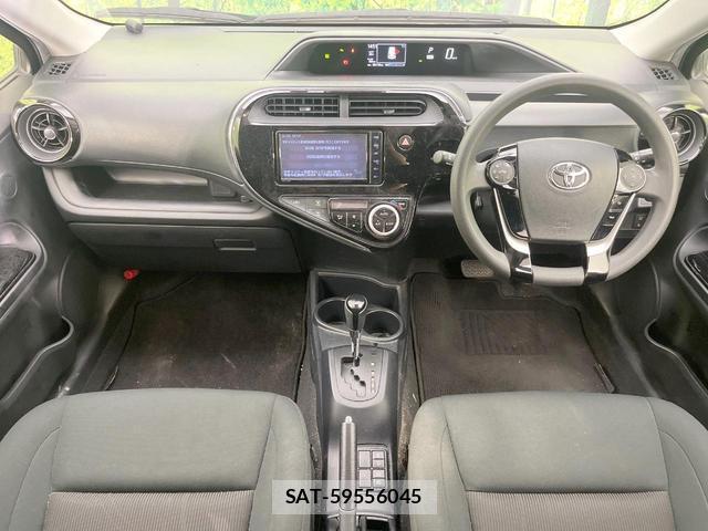 Toyota AQUA 2018-11 8005787-1