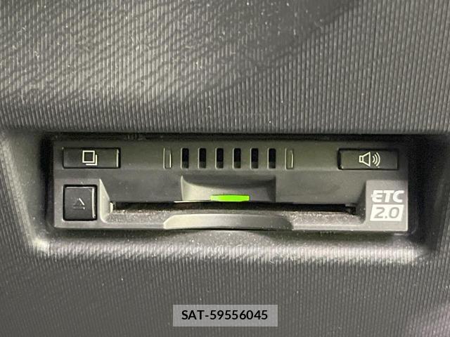 Toyota AQUA 2018-11 8005787-5