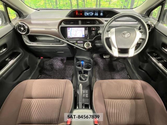 Toyota AQUA 2016-10 7934867-1