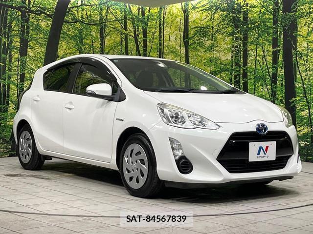 Toyota AQUA 2016-10 7934867-16