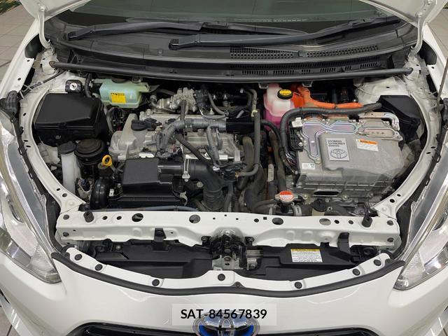 Toyota AQUA 2016-10 7934867-18