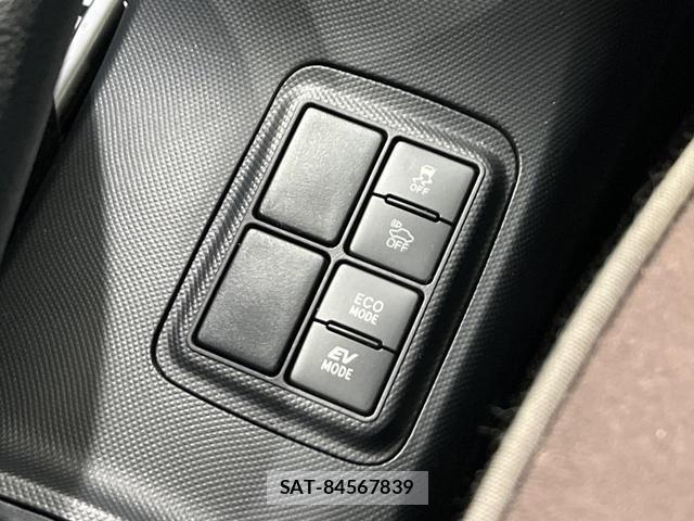 Toyota AQUA 2016-10 7934867-5