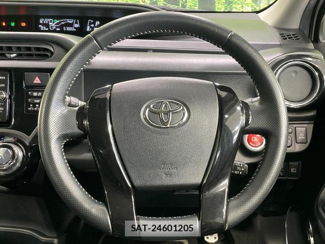 Toyota AQUA 2017-03 8006282-10