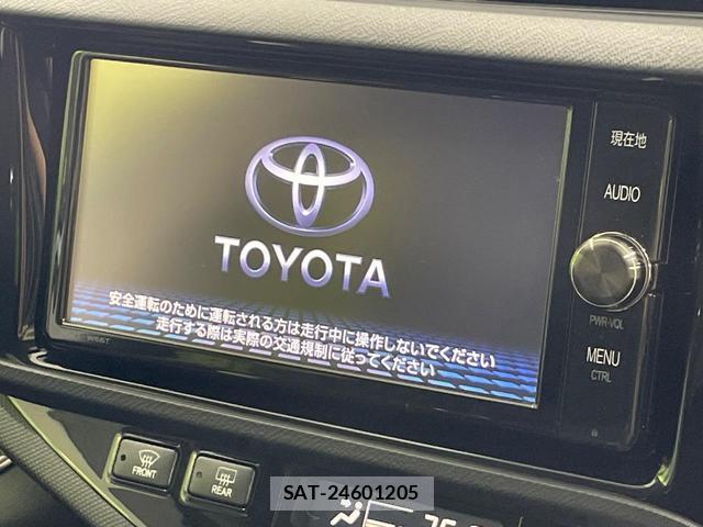 Toyota AQUA 2017-03 8006282-2