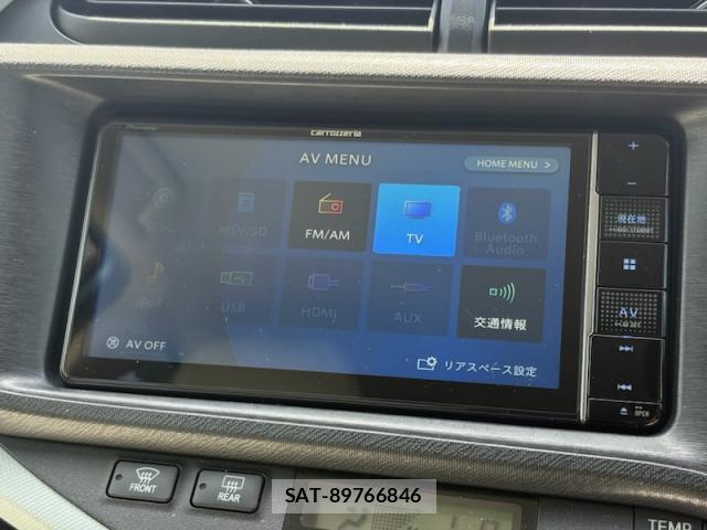 Toyota AQUA 2012-05 8006790-4