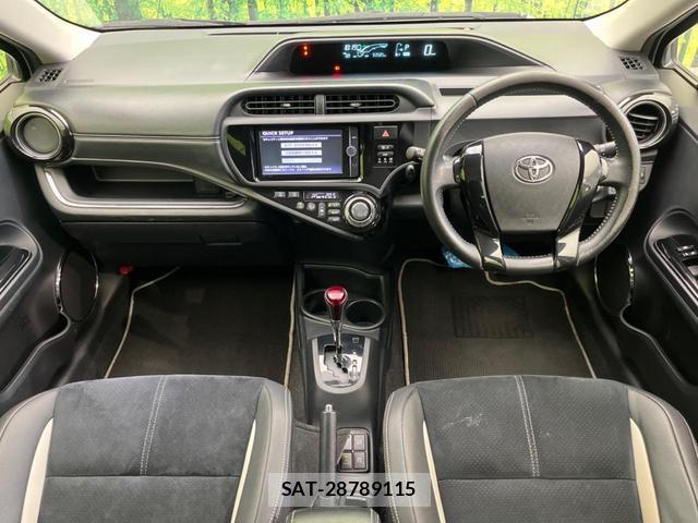 Toyota AQUA 2014-06 8007213-1