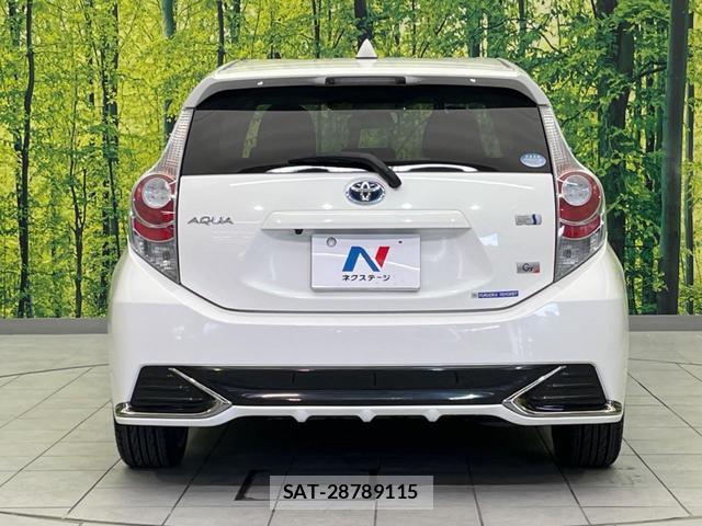 Toyota AQUA 2014-06 8007213-14