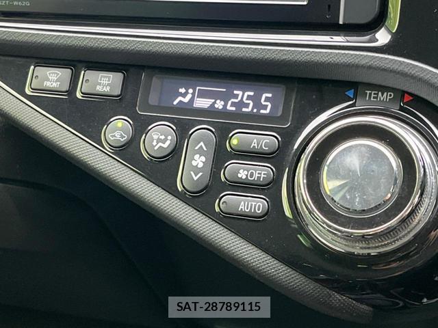 Toyota AQUA 2014-06 8007213-6