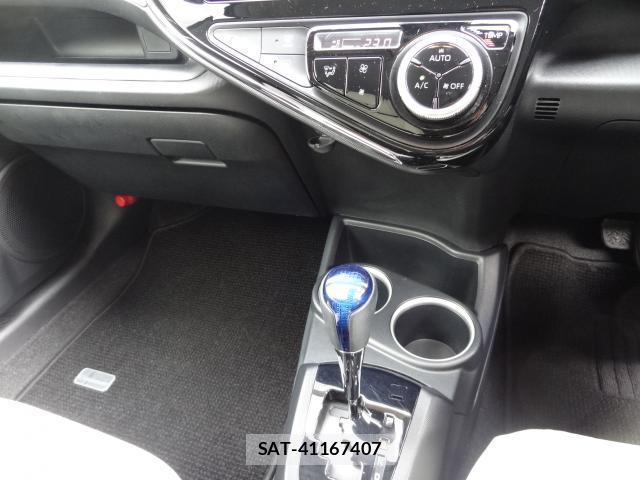 Toyota AQUA 2019-10 8007315-19