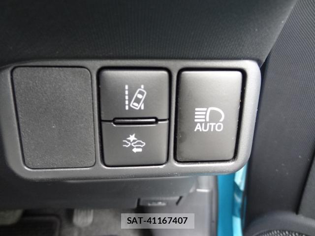 Toyota AQUA 2019-10 8007315-7