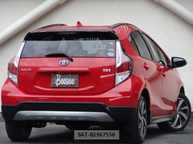 Toyota AQUA 2015-12 8007316-1