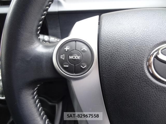 Toyota AQUA 2015-12 8007316-14