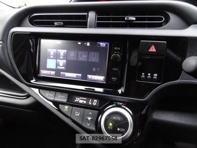Toyota AQUA 2015-12 8007316-18