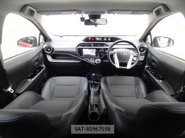Toyota AQUA 2015-12 8007316-2