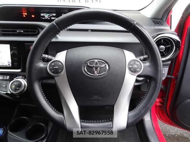 Toyota AQUA 2015-12 8007316-5
