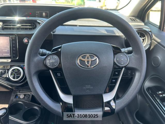 Toyota AQUA 2021-04 8008511-3