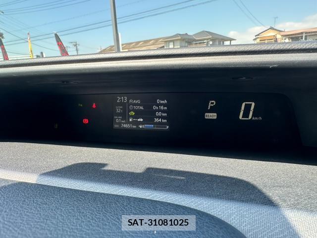 Toyota AQUA 2021-04 8008511-5