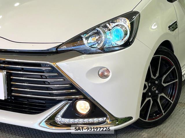 Toyota AQUA 2014-03 8008667-12