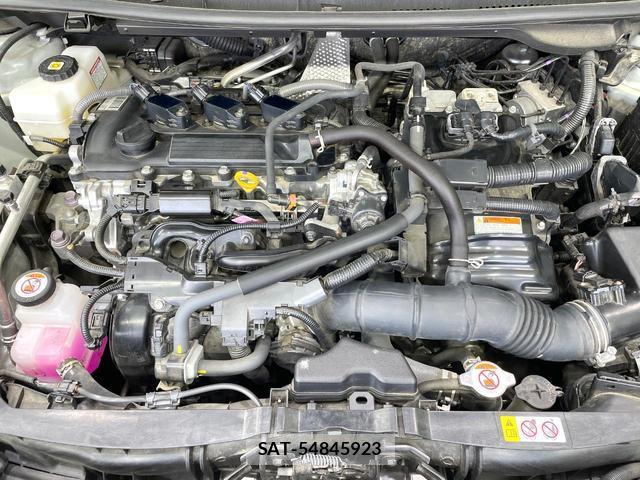 Toyota AQUA 2023-01 8010453-17
