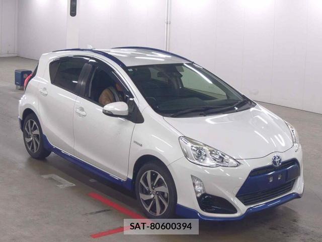Toyota AQUA 2016-11 8010495-0