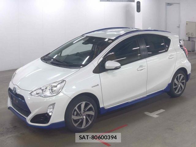 Toyota AQUA 2016-11 8010495-3