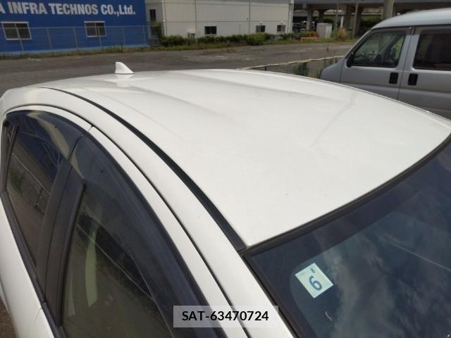 Toyota AQUA 2021-06 8012086-6